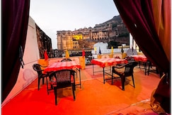 Hotel The Palace View And Restaurant, Bundi