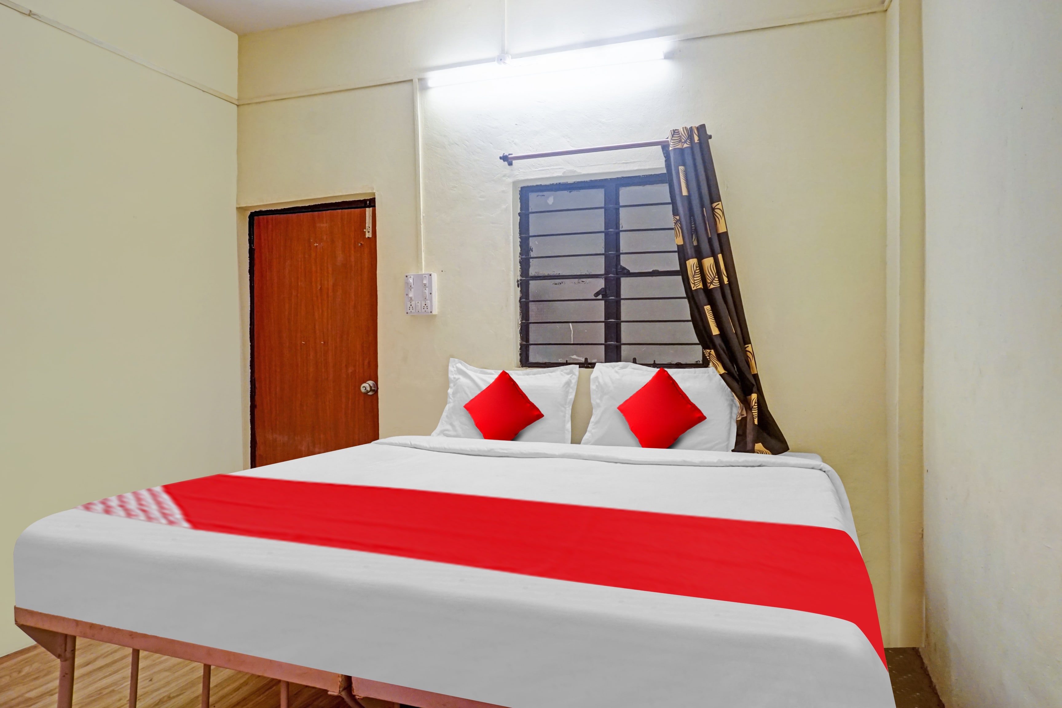 Hotel O Shri Sai Executive - Tap to explore photos