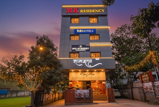 FabHotel Phoenix Inn