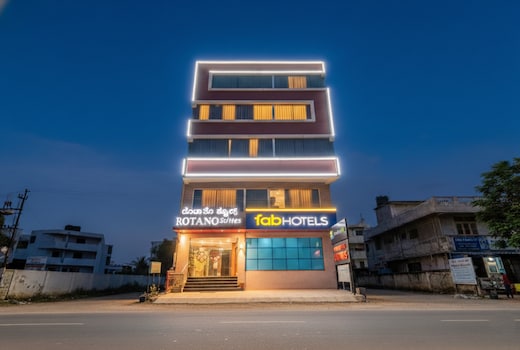 FabHotel Rotano Suites