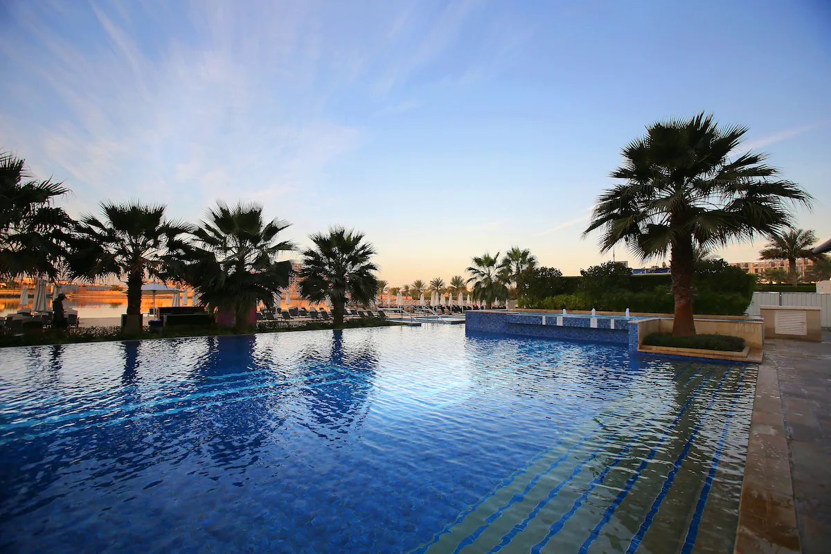 Fairmont Bab Al Bahr - Tap to explore photos