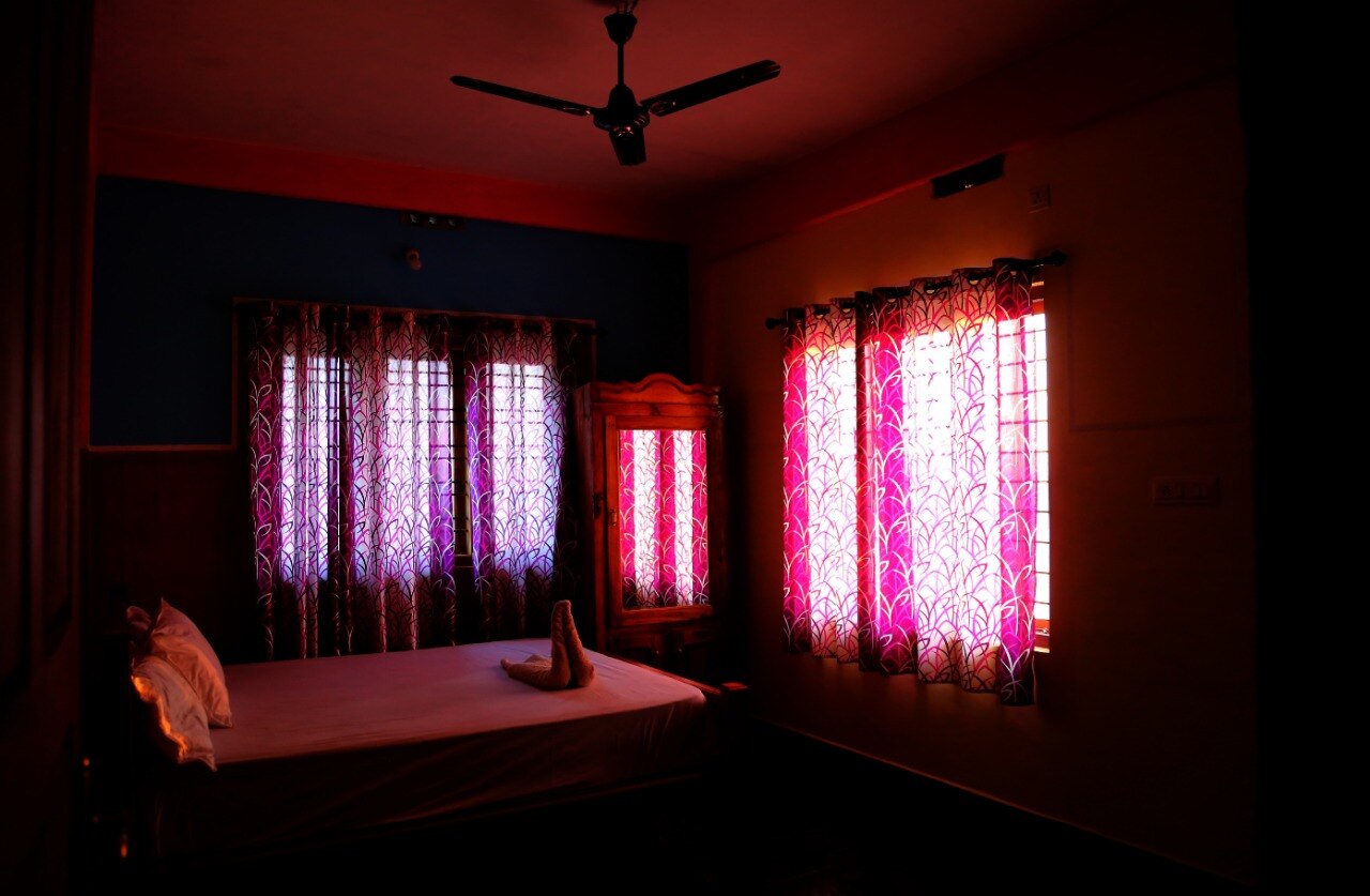 Ever Breeze Tourist Apartments - Tap to explore photos