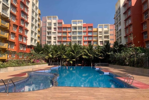 Good Stay 2 BHK With Pool View T2-805
