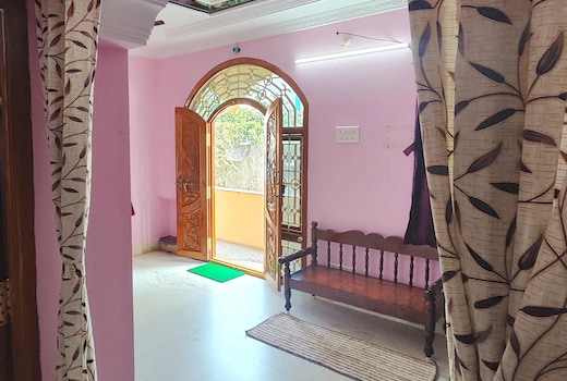 Athidhi Vididhi Illu- palakollu