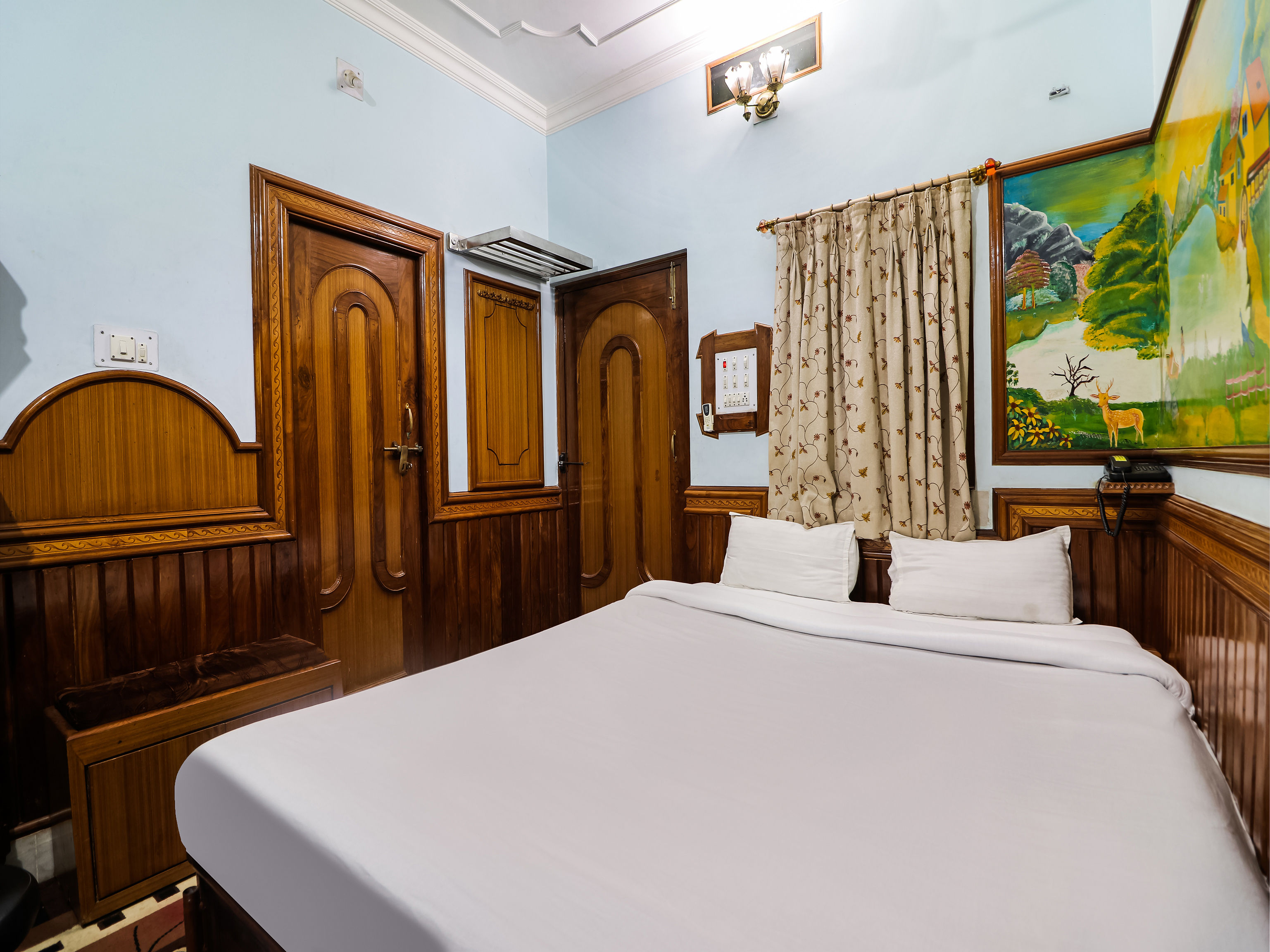 Hotel Madhu Complex, Deoghar - Tap to explore photos