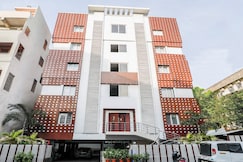 Super Hotel O Src Grand, Vijaywada