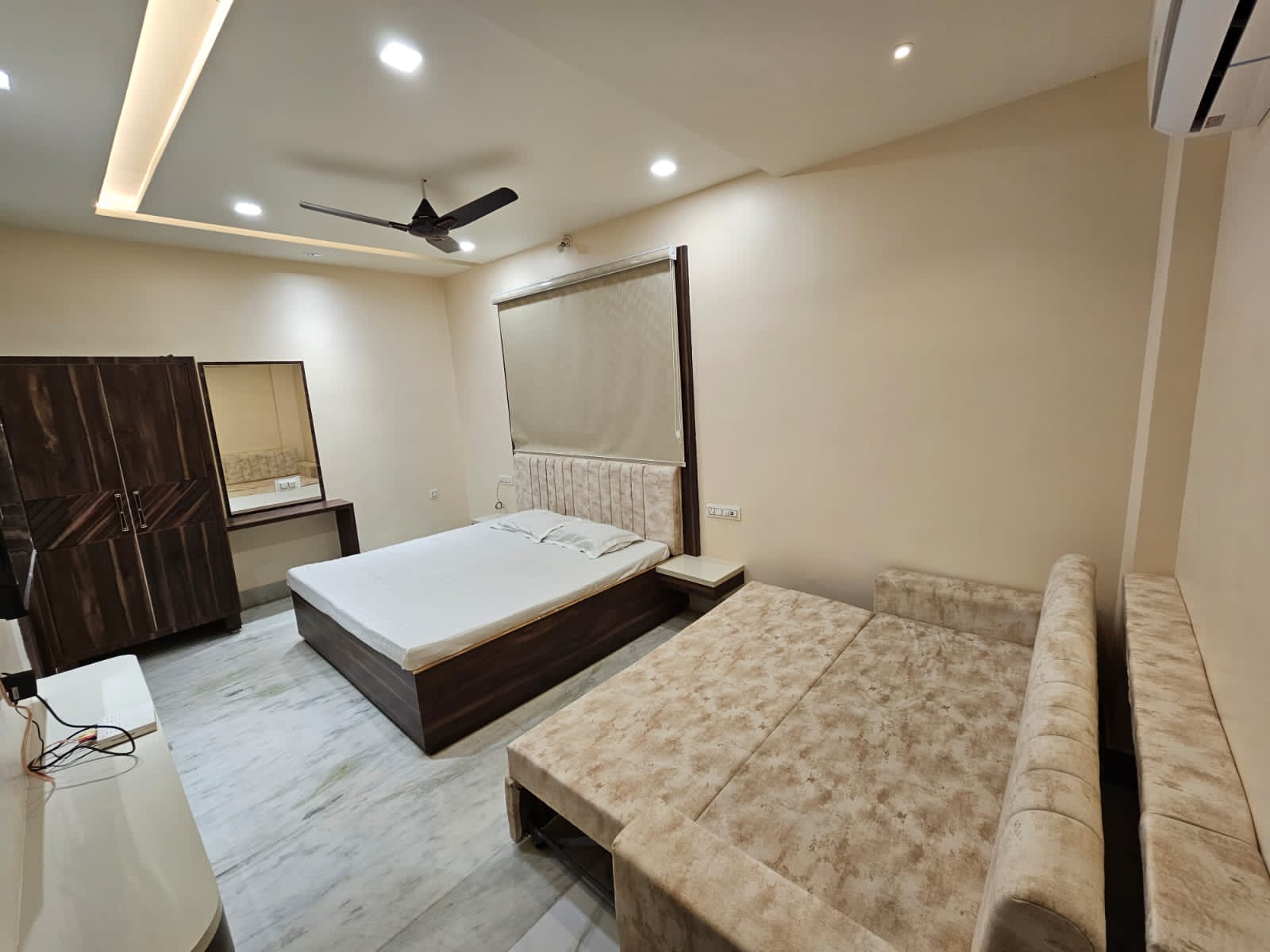 Hotel Urvashi (New) - Tap to explore photos