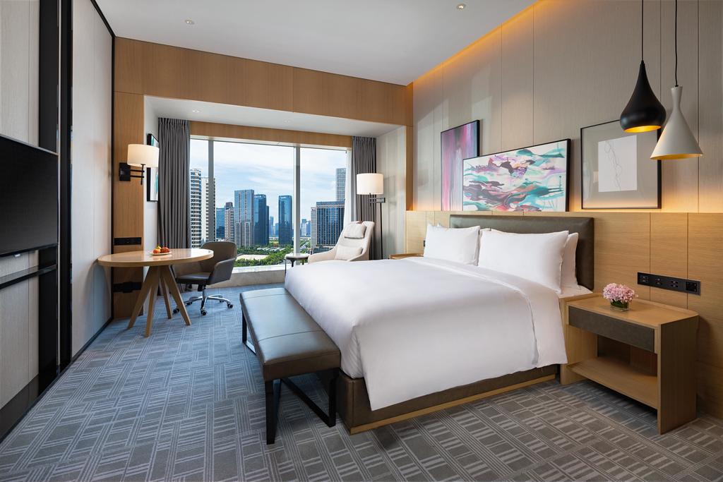 Radisson Hangzhou Qianjiang - Tap to explore photos