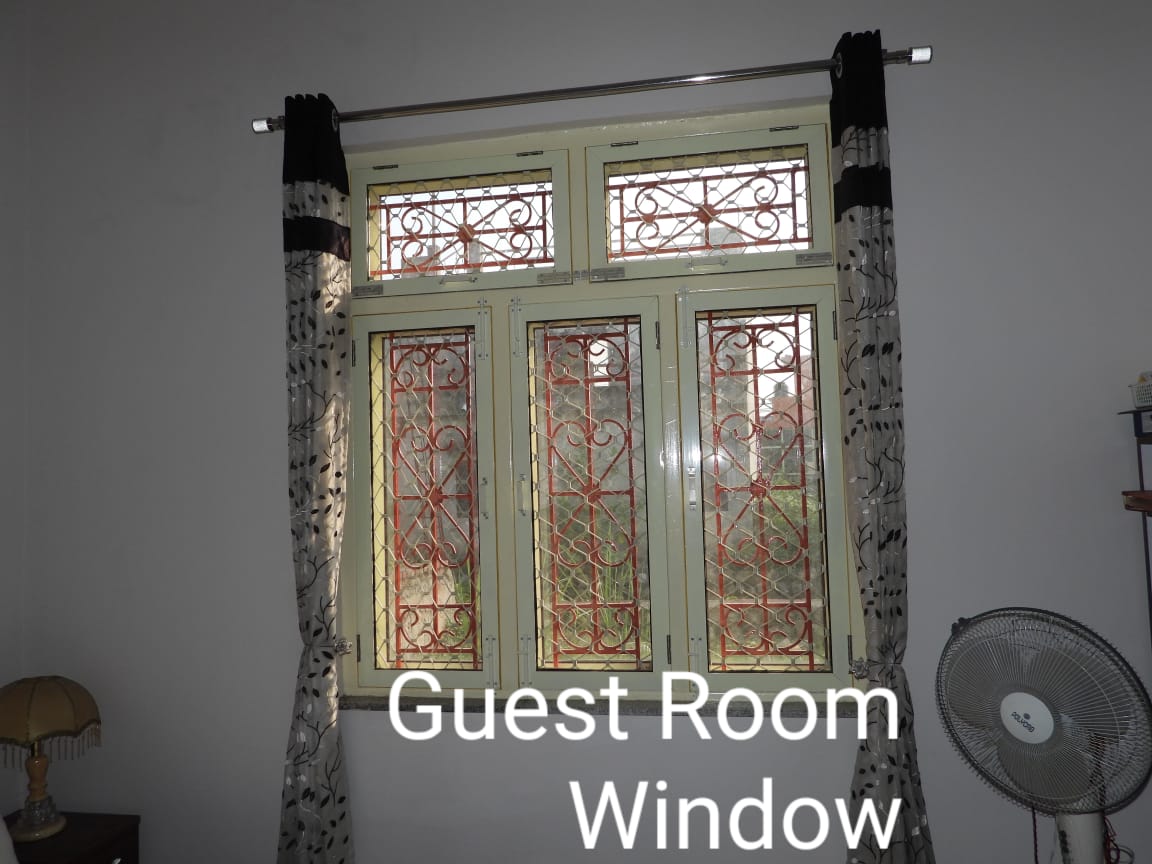 Himalyan Foothills Home Stay (Moshila Sadan) - Tap to explore photos