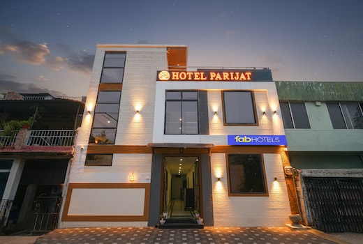 FabHotel Parijat