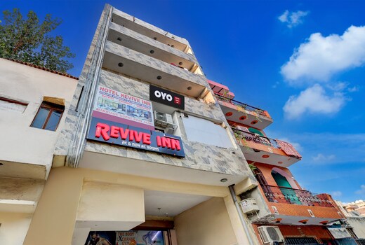 Hotel O Revive Inn
