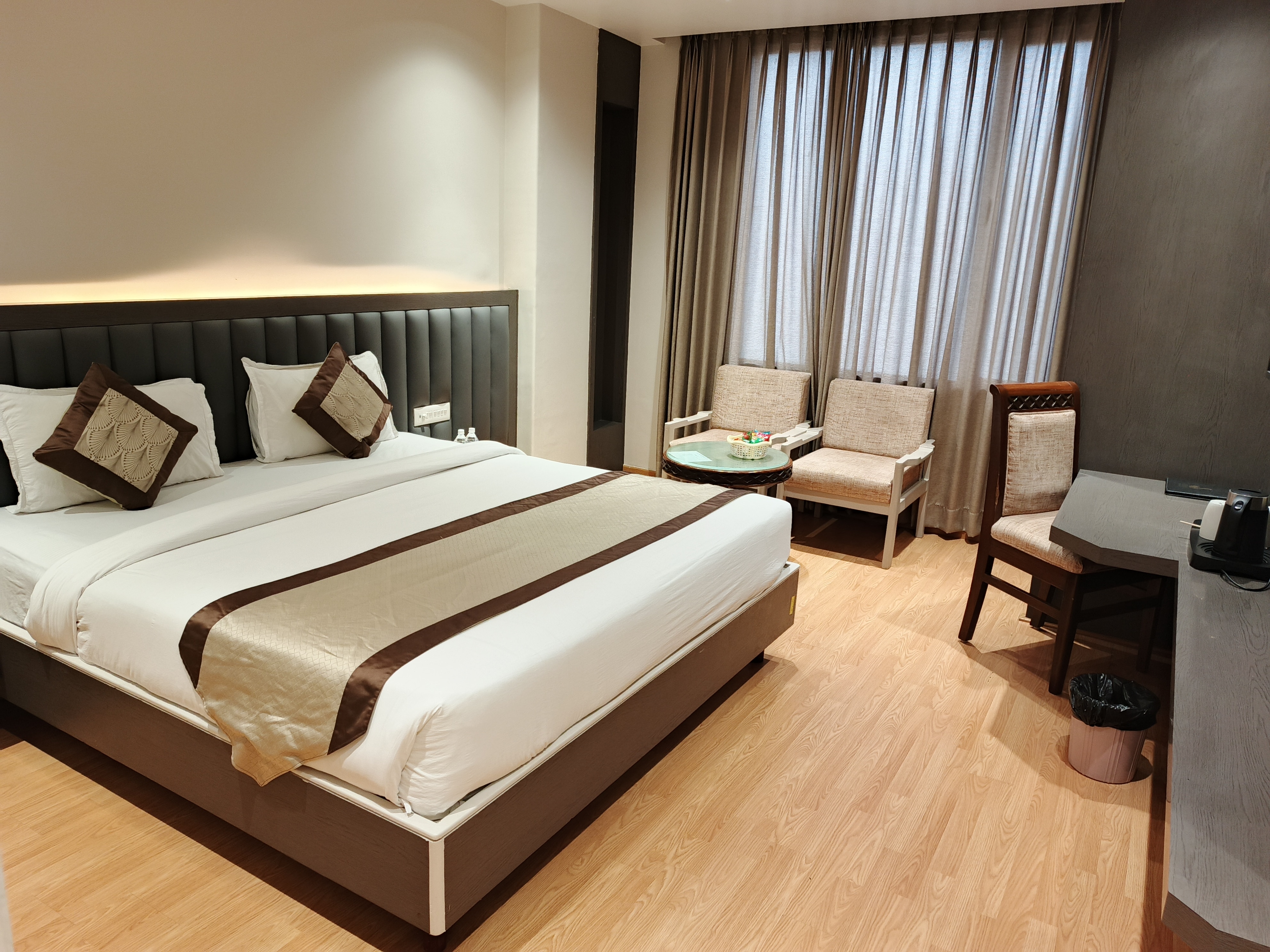 Hotel Simran Heritage - Tap to explore photos