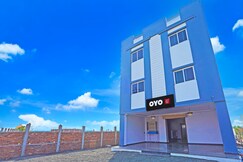 Hotel O Black Villa, Nagpur