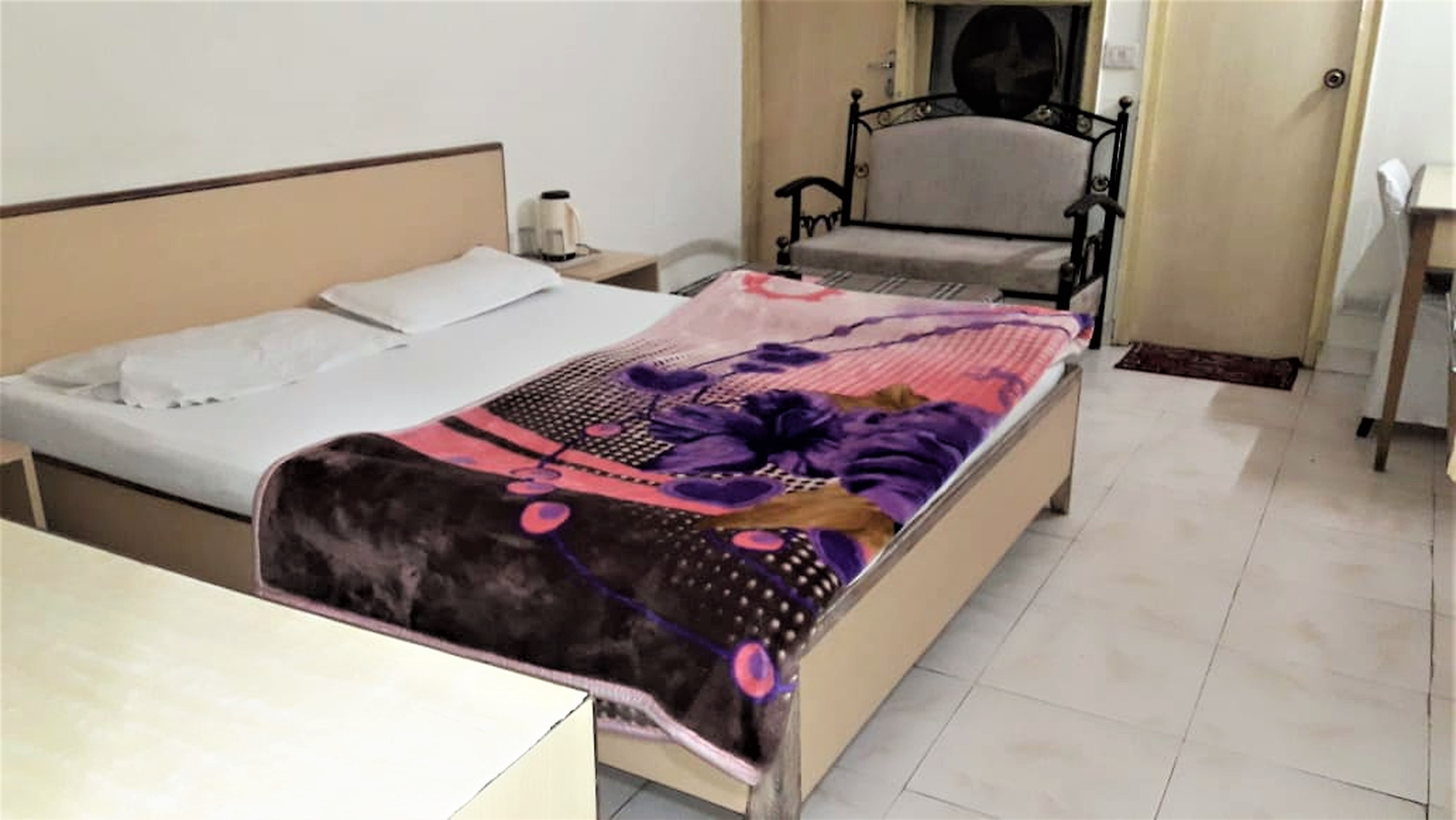 Hotel Shrinath Inn - Tap to explore photos