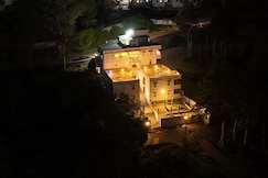 Hotel Peppers, Pennagaram