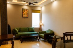 Kimayas Abode - 2 BHK - Centralized AC, Chandigarh