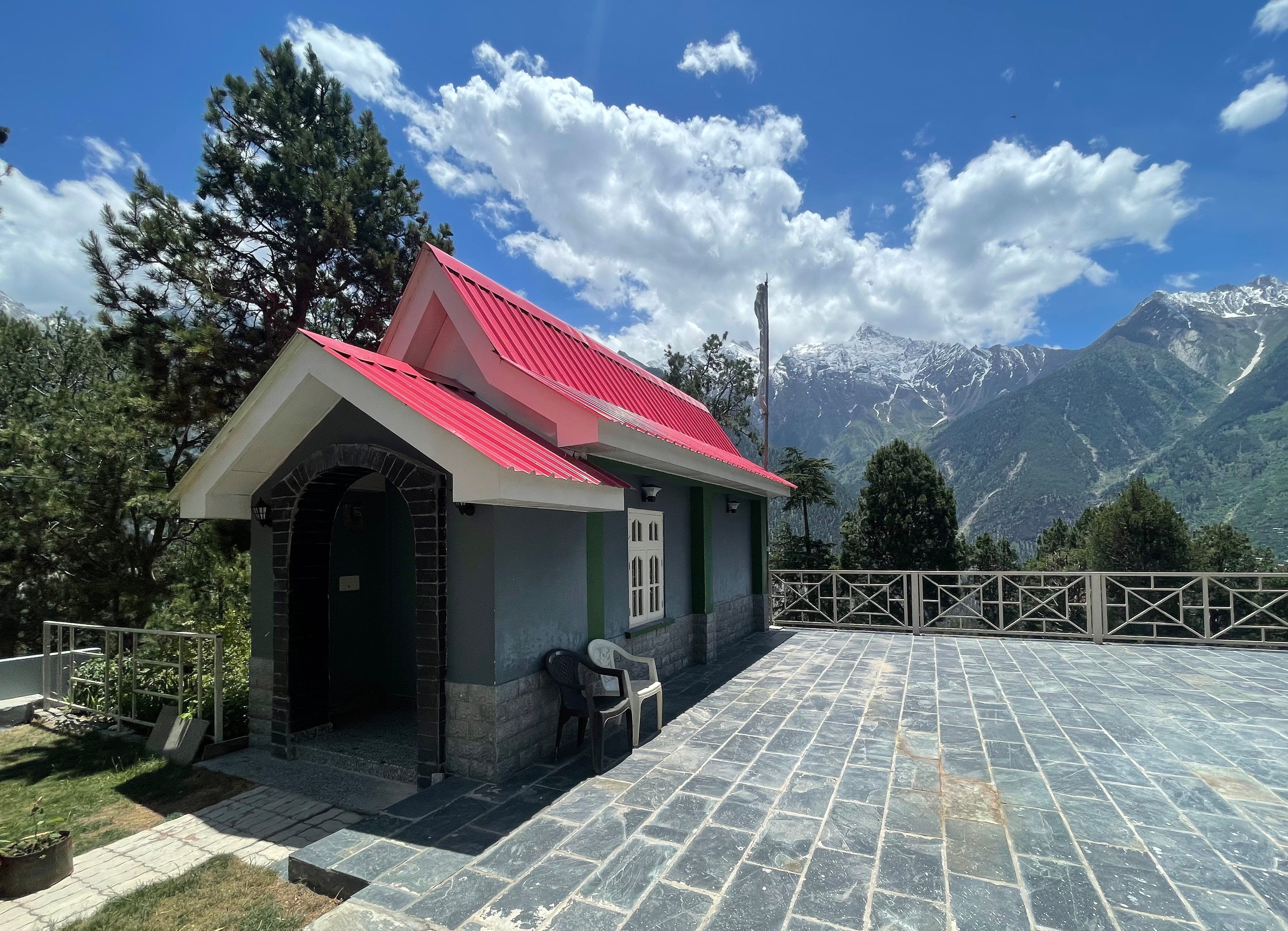 Dhames Home : Luxurious-Isolated-Panoramic view - Tap to explore photos