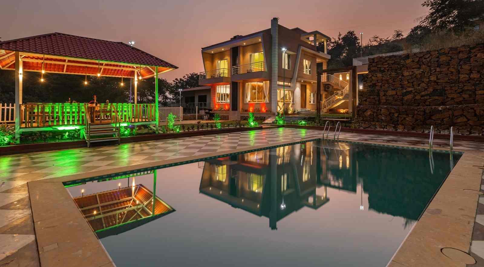 Villa Water Front 5Bhk,Karjat By Country Escape - Tap to explore photos