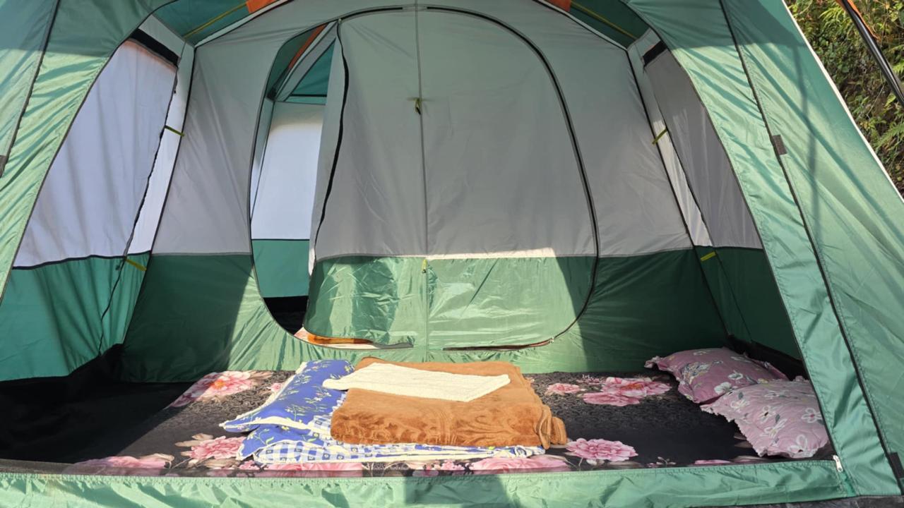 Land of campers - Tap to explore photos