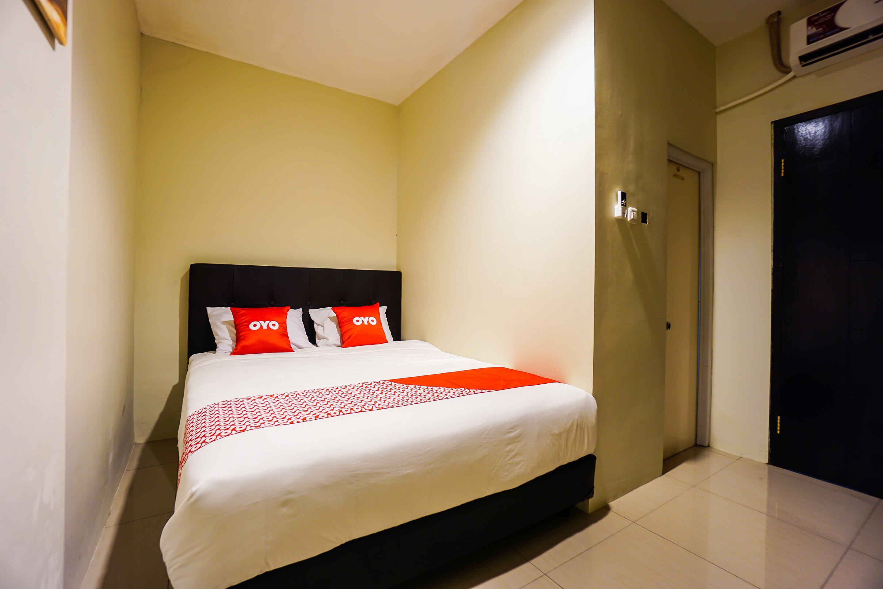 Hotel O Manado near Gereja Advent Tikala Baru formerly Rid's Hotel - Tap to explore photos