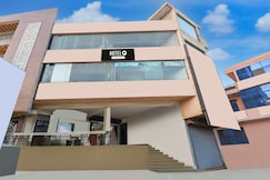 Hotel O Sector 4 Manraj Complex Gurugram, Noida