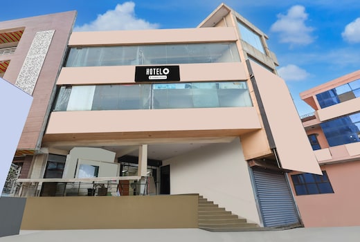 Hotel O Sector 4 Manraj Complex Gurugram