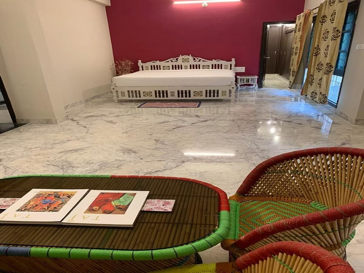 Vishwa Villa Guest  House - Tap to explore photos