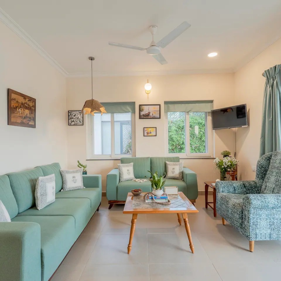 Staymaster Agua de Marra 2BR Lake View Pool - Tap to explore photos