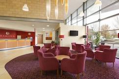 Ramada London North M1, 