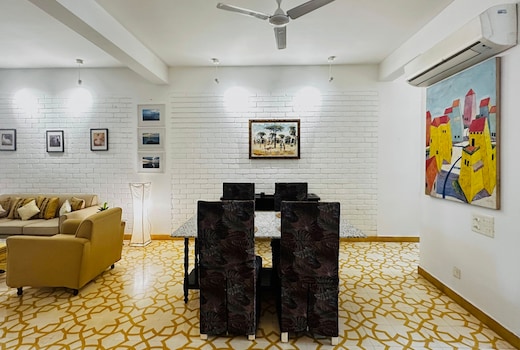 Siboney House by evaddo
