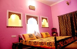 Female Only Non AC room on sharing basis