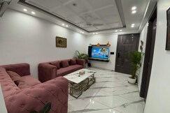 Urban Abode 3bhk New Delhi 603, Delhi