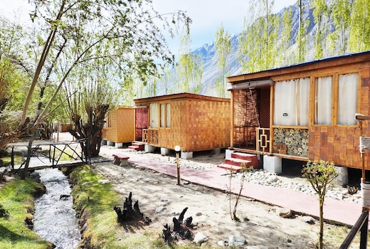 The Wooden Nest Cottage