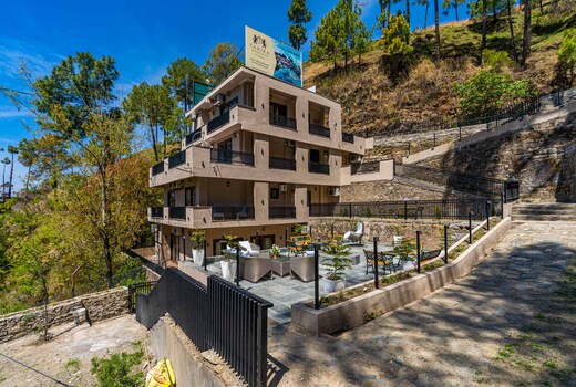4 Rooms @Residences by Tarika by VEO - Part of StayVista
