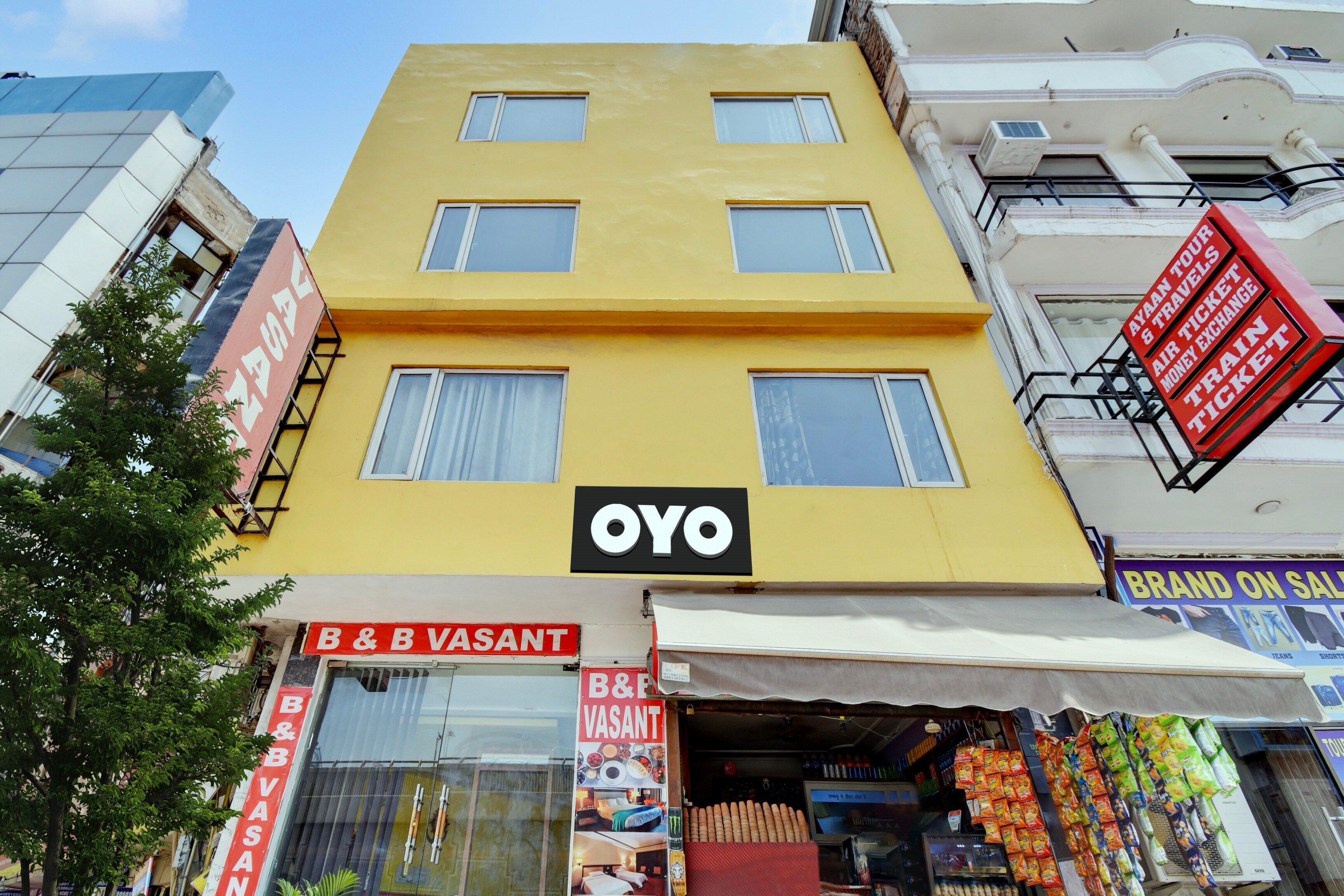Hotel O B & B Vasant - Tap to explore photos