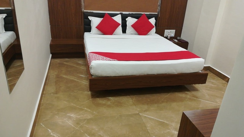 Hotel Shree Laxmi - Tap to explore photos