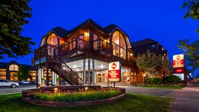 Best Western Plus Dockside Waterfront Inn - Tap to explore photos