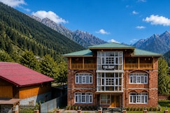 The Benz Hotel and Restaurant Gurez, Bandipore