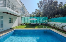 Swimming Pool 1
