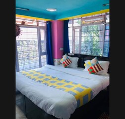 Deluxe Rooms with Kitchen