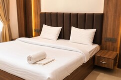Shree Krishna Hotel, Mehandipur