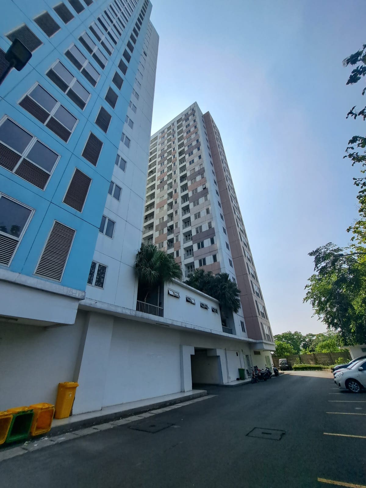 OYO 93364 Apartement Grand Sentraland By King Property - Tap to explore photos