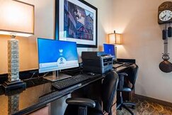 Best Western Swiss Clock Inn, Reeves