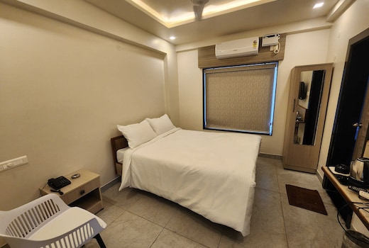 Townhouse HOTEL PVR AURA INN