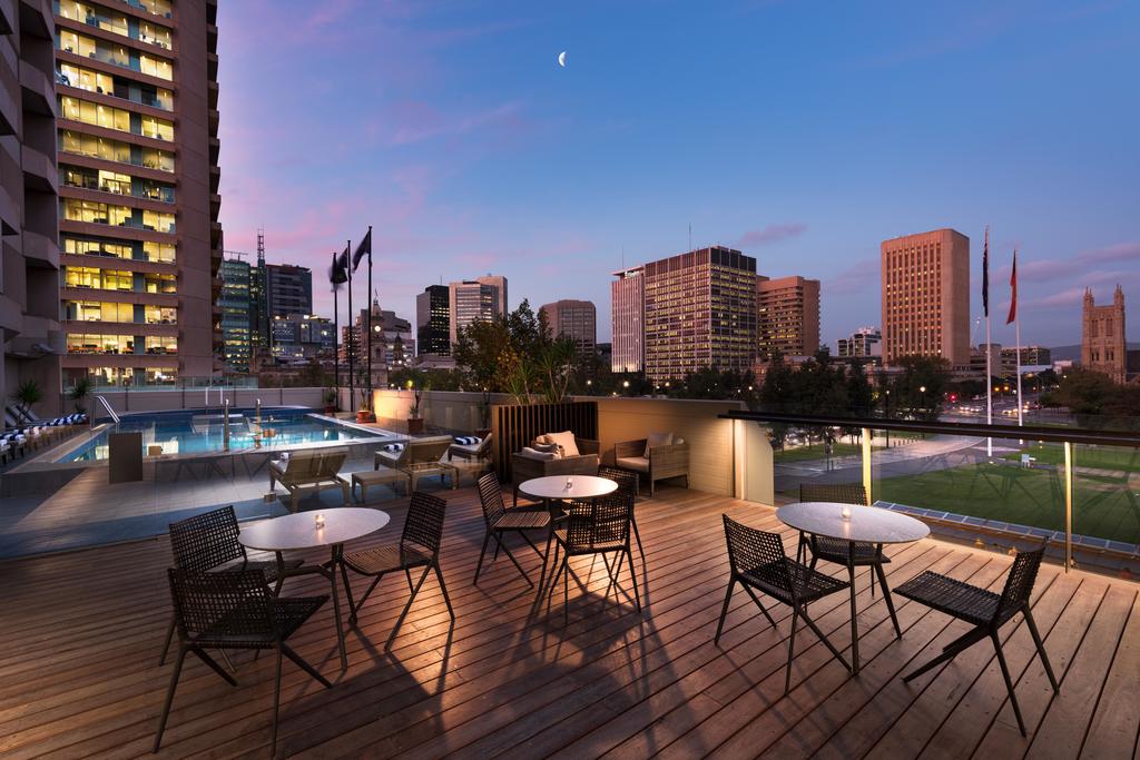 Hilton Adelaide - Tap to explore photos