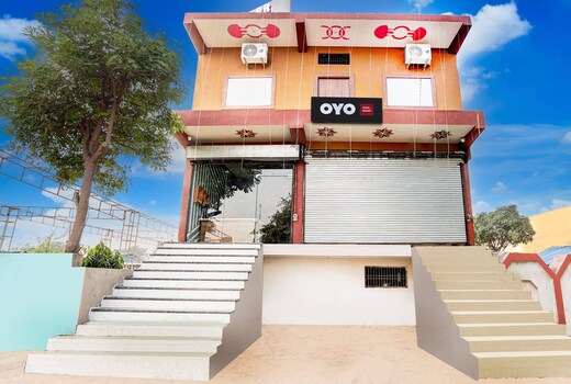 Hotel O ROYAL RESORT