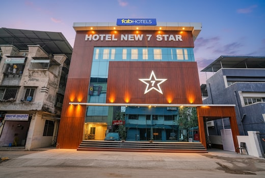 FabHotel New 7 Star