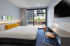 lyf on Elizabeth Melbourne, Melbourne