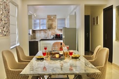 Orion by @thekiwistays, Goa