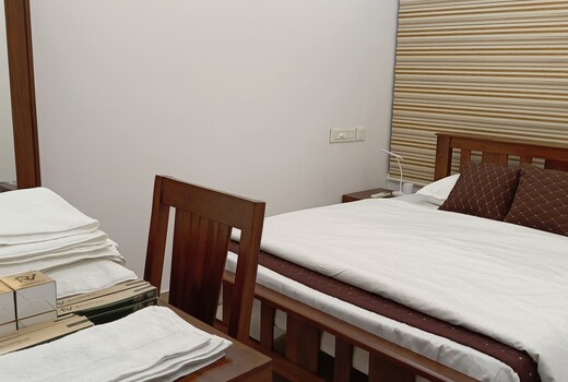 Posh 1 BHK Apartment with Temple View in Guruvayur